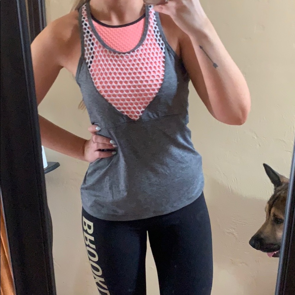 Lorna Jane work out tank w/ mesh detail